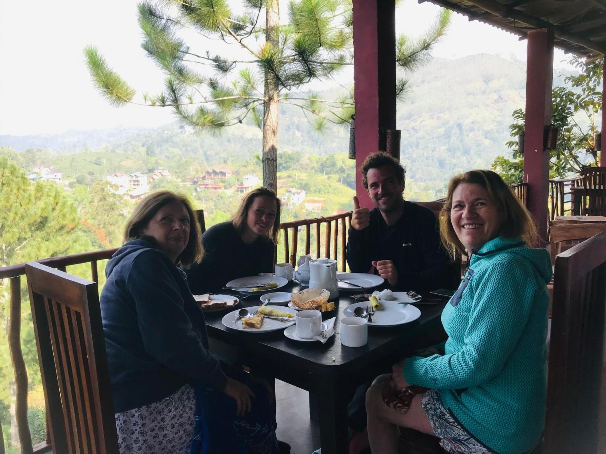 Turn View Resort Ella Bagian luar foto